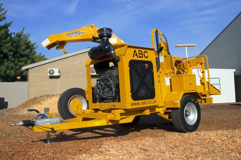 engine-handfed-wood-chipper-INTIMIDATOR-15XPC-rectangle