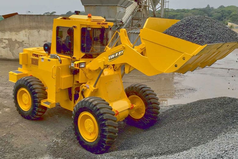 1700 ARTICULATED FRONT END LOADER